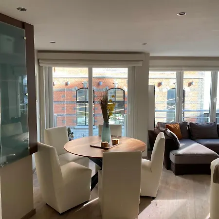 Erna Apartment